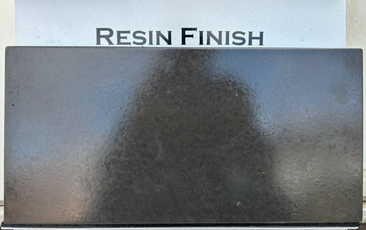 ANTHRACITE-resin.jpg