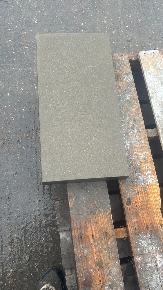 NATURAL-GREY-RUSTIC-STONE-CLEARANCE.jpg